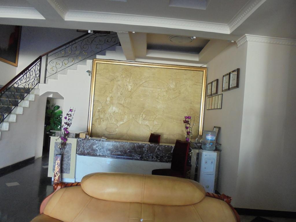 Golden Chopsticks Hotel Ливингстон Экстерьер фото
