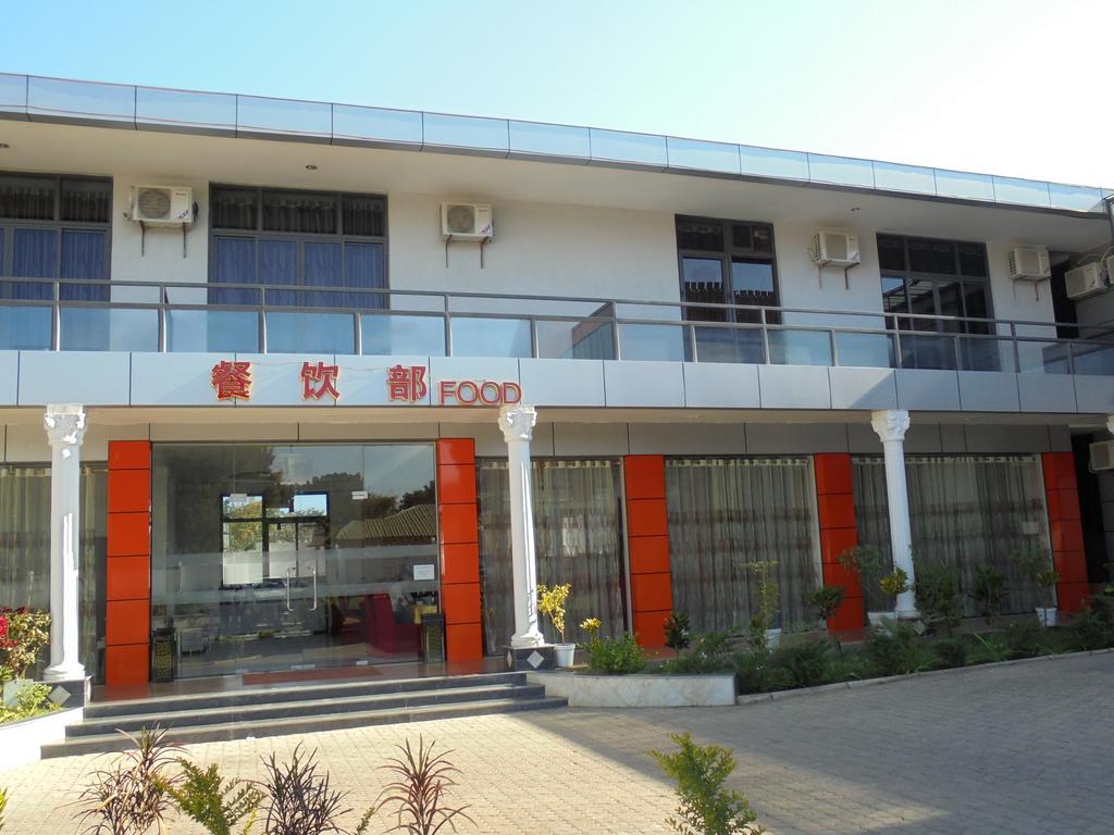 Golden Chopsticks Hotel Ливингстон Экстерьер фото