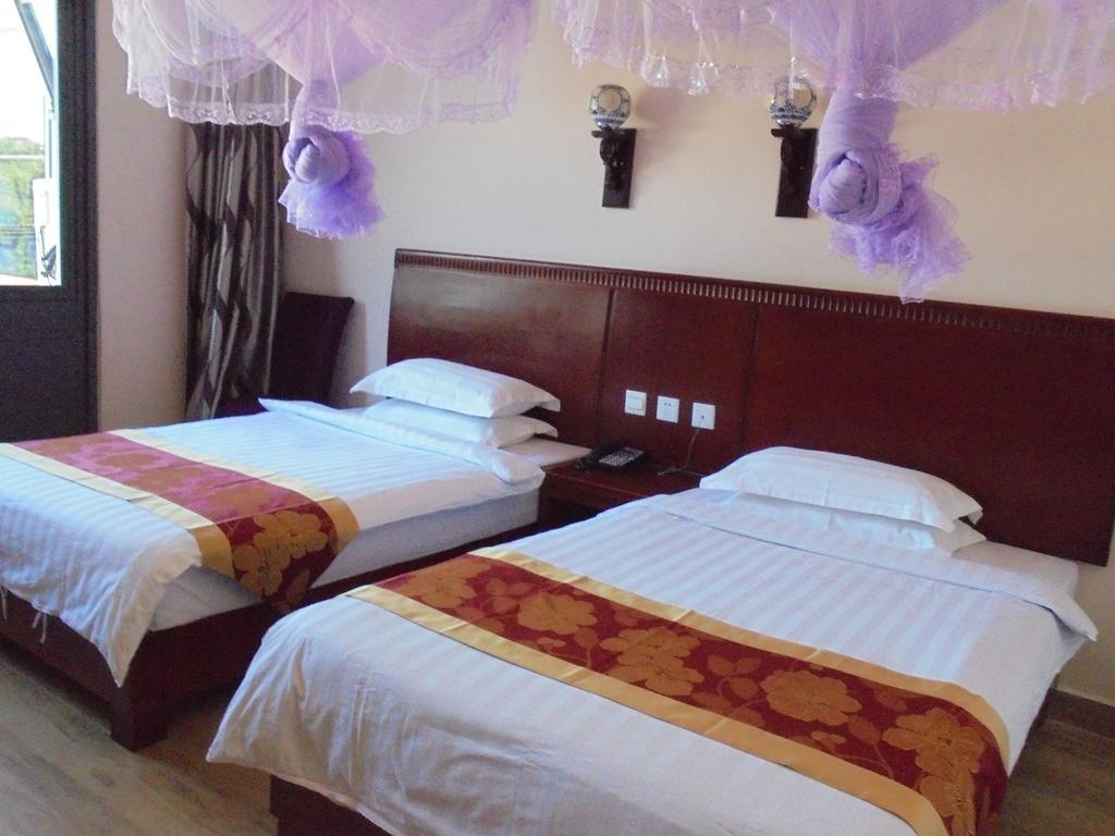 Golden Chopsticks Hotel Ливингстон Экстерьер фото
